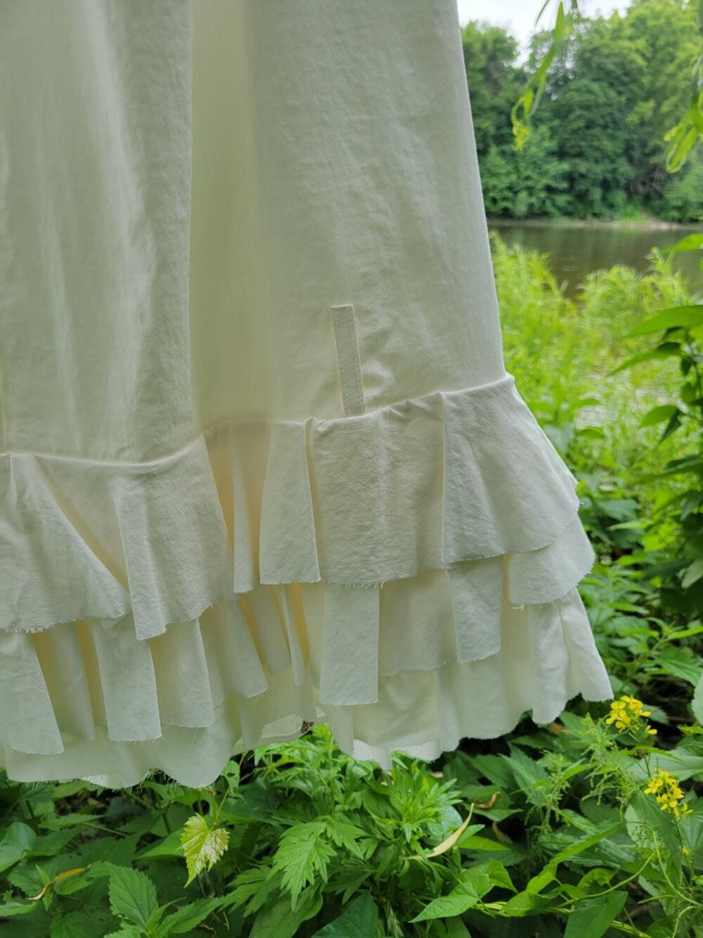 Gorgeous Zara white halter style dress with tiered/ruffled skirt. Y2k - Picture 7 of 16